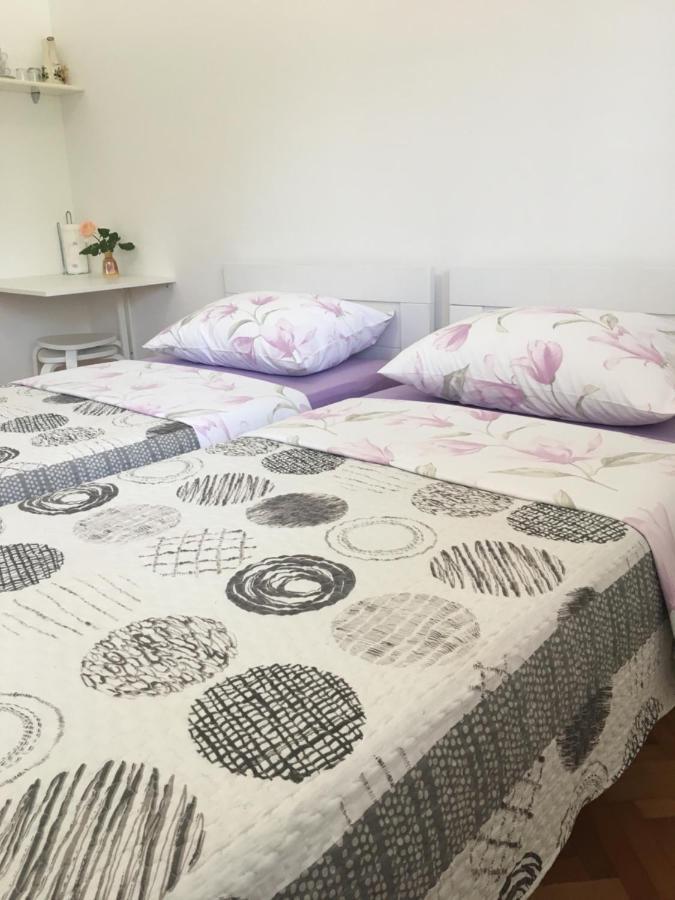 Room Bioci Šibenik Exteriör bild
