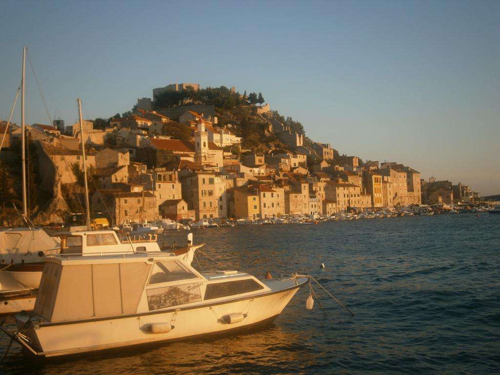 Room Bioci Šibenik Exteriör bild